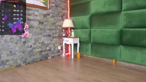 Snapshot of selensummer chatting on 02/09/26, 08:02 Selen online show from 02/09/26, 08:02