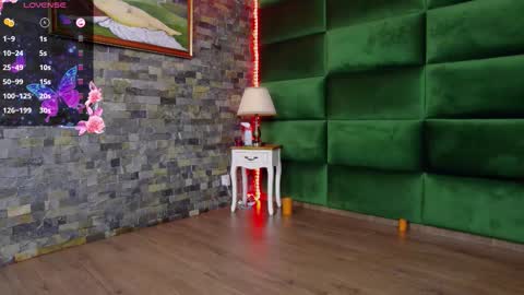 Snapshot of selensummer chatting on 02/10/26, 08:13 Selen online show from 02/10/26, 08:13