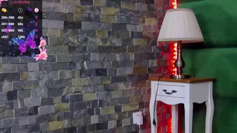 Snapshot of selensummer chatting on 02/19/26, 08:27 Selen online show from 02/19/26, 08:27