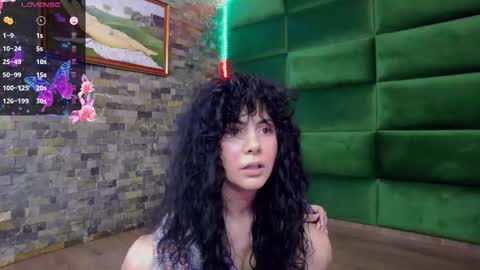 Snapshot of selensummer chatting on 02/20/26, 08:09 Selen online show from 02/20/26, 08:09