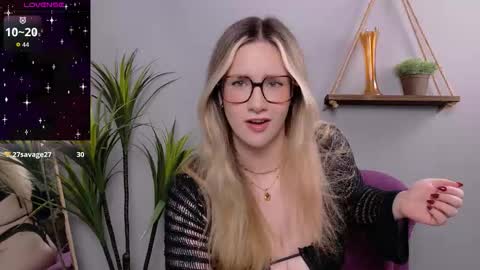 Selina Mae online show from 12/04/25, 04:22