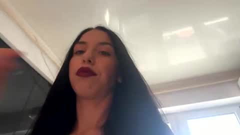 Snapshot of selinn11 chatting on 11/14/25, 11:09 Selin online show from 11/14/25, 11:09