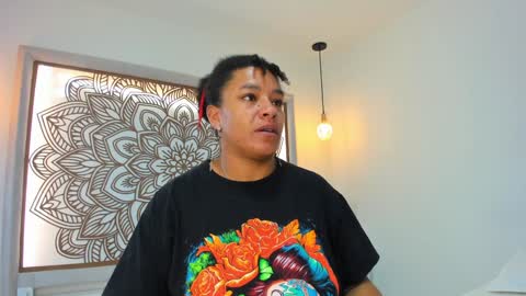 Snapshot of selket_ chatting on 01/09/25, 11:03 Selket online show from 01/09/25, 11:03