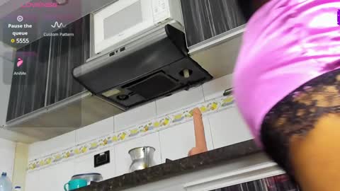 Snapshot of selket_ chatting on 01/31/25, 11:13 Selket online show from 01/31/25, 11:13