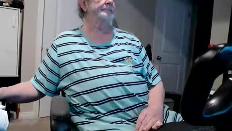 selkie2s online show from 04/01/26, 07:00