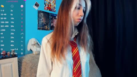 Mindy online show from 01/25/25, 01:21