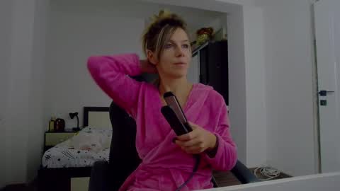 sellena_angel online show from 12/04/25, 10:13