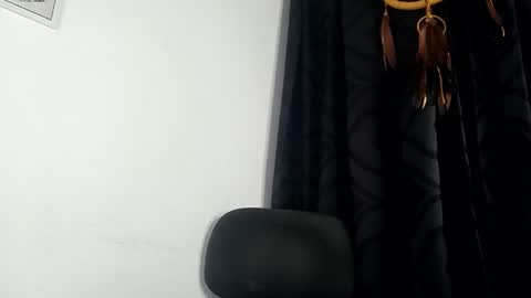 Snapshot of sem_alas chatting on 02/20/25, 05:55 sem_alas online show from 02/20/25, 05:55