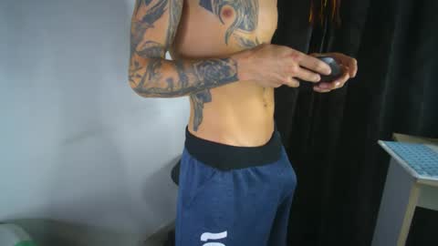 Snapshot of sem_alas chatting on 11/11/25, 02:22 sem_alas online show from 11/11/25, 02:22