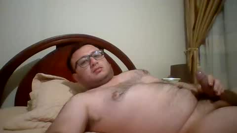 Snapshot of sementalpajero chatting on 02/27/26, 04:23 sementalpajero online show from 02/27/26, 04:23