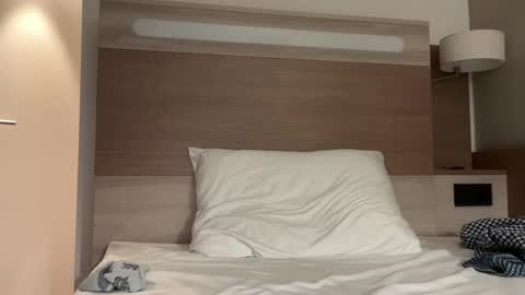 semi40 online show from 02/14/25, 06:40