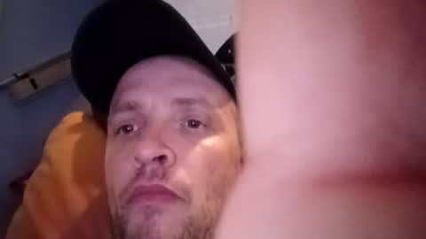 Snapshot of semper18 chatting on 07/26/26, 01:07 semper18 online show from 07/26/26, 01:07