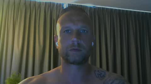 sence08 online show from 05/11/26, 09:37