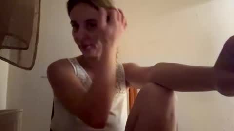 Sennya online show from 10/30/25, 09:15