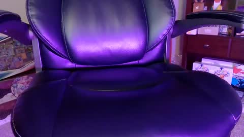 Snapshot of senorgrower chatting on 10/07/25, 05:04 Mr. Watch Me Grow online show from 10/07/25, 05:04