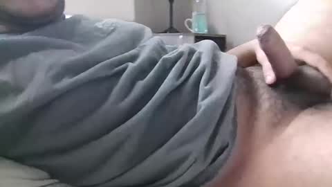 Snapshot of senpaiffs chatting on 12/17/25, 07:53 senpaiffs online show from 12/17/25, 07:53