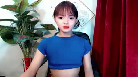 sensational_yeng online show from 11/24/25, 05:23