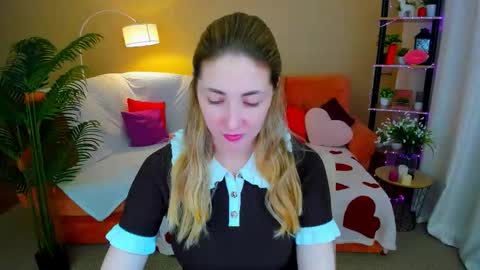 sensitiveheartt online show from 03/19/26, 11:25