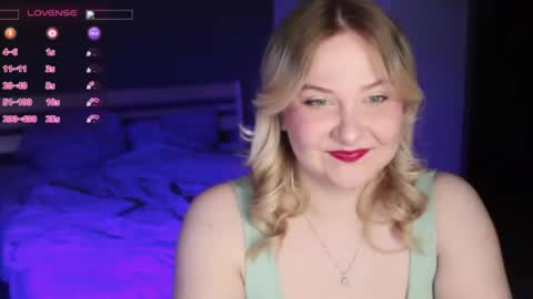 Snapshot of sensual_girrrl chatting on 06/11/26, 11:58 Ilona online show from 06/11/26, 11:58