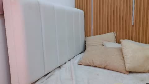 Sensual Kim77 online show from 07/08/26, 01:04