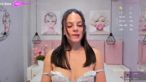 Sophie     online show from 12/22/25, 11:57