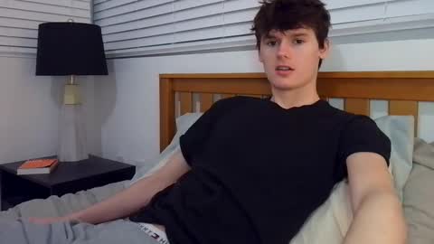 Cam online show from 12/30/24, 04:09