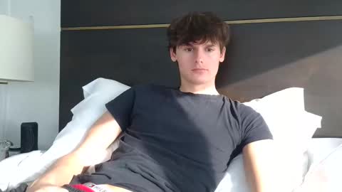 Cam online show from 06/08/26, 10:43