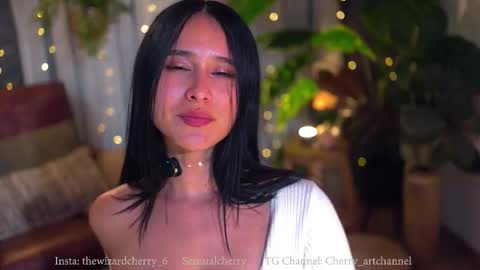 Maria- OF sensual bee online show from 02/28/26, 02:01