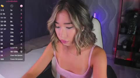 Snapshot of sensualily chatting on 05/17/26, 02:46 Kiki online show from 05/17/26, 02:46