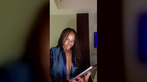 sensualprima online show from 12/21/25, 12:01