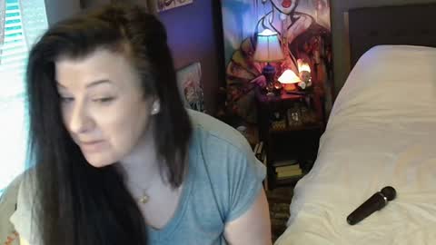 Snapshot of sentfrmheaven chatting on 01/27/25, 01:41 Tara online show from 01/27/25, 01:41