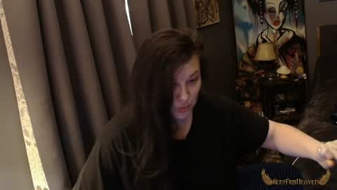 Tara online show from 06/26/26, 12:20
