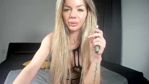 senzual_naughtyx online show from 06/15/26, 07:16