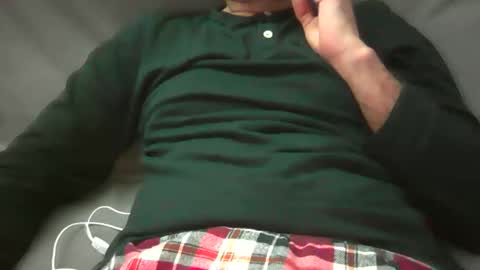 Snapshot of sephirot444 chatting on 11/19/25, 09:37 sephirot444 online show from 11/19/25, 09:37