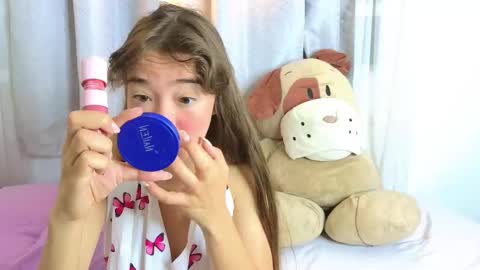 serafina_ online show from 10/09/25, 01:20