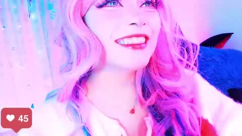 Snapshot of seraphine23_ chatting on 02/16/25, 04:09 seraphine online show from 02/16/25, 04:09