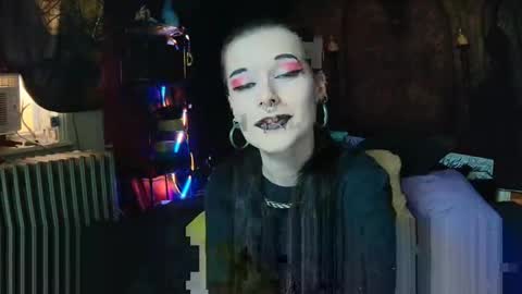 Snapshot of seraphinmunster chatting on 04/30/26, 04:57 Seraphin Munster online show from 04/30/26, 04:57