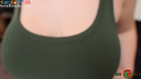 Snapshot of serareads chatting on 12/14/25, 07:58 SeraReads online show from 12/14/25, 07:58