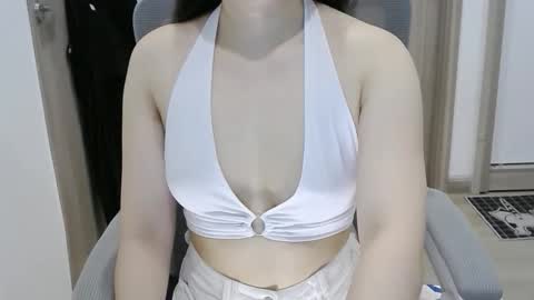 Lina online show from 04/11/26, 06:40