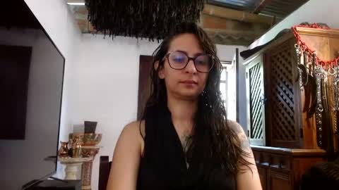 Serena Xyz online show from 04/18/26, 04:44