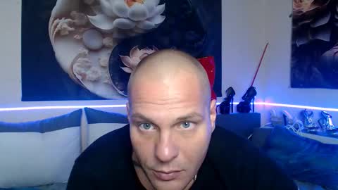 serenaandryan online show from 12/13/25, 07:53