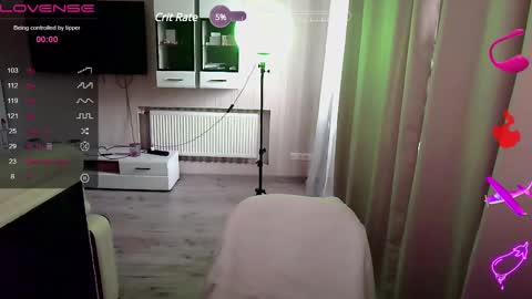 serenamilss online show from 02/21/25, 07:23