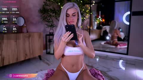 Serene Sophiex online show from 03/28/26, 09:03