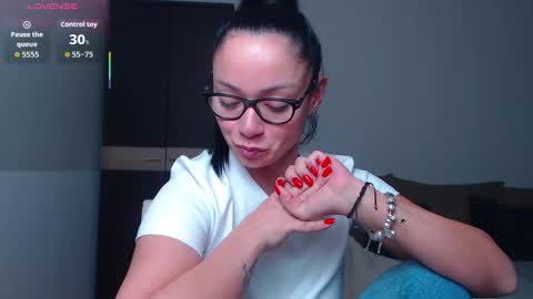 SereneSophi online show from 02/19/26, 02:51