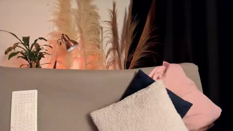 Serenity online show from 03/12/26, 12:17