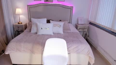 Serenna Cruz online show from 03/04/25, 08:27