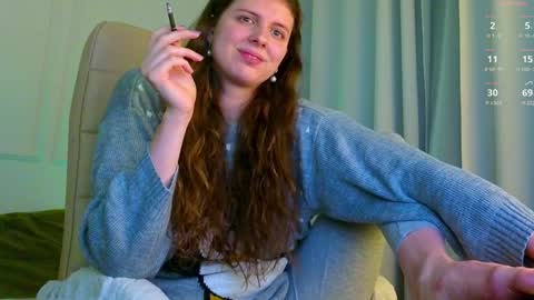 Snapshot of sereta_fin chatting on 12/14/24, 01:59 Hey Guys and Girls non-binary personalities  Im Sereta online show from 12/14/24, 01:59