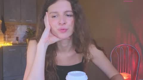 Snapshot of sereta_fin chatting on 10/12/25, 10:03 Hey Guys and Girls non-binary personalities  Im Sereta online show from 10/12/25, 10:03