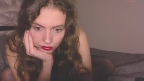 Snapshot of sereta_fin chatting on 10/24/25, 10:44 Hey Guys and Girls non-binary personalities  Im Sereta online show from 10/24/25, 10:44