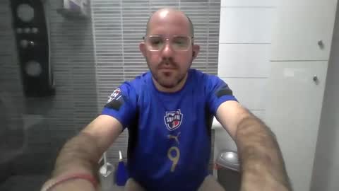 Snapshot of sergioruzafa80 chatting on 12/17/24, 02:55 Sergio Russafa online show from 12/17/24, 02:55